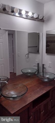 4805 ASHFORD PL, Upper Marlboro, MD 20772