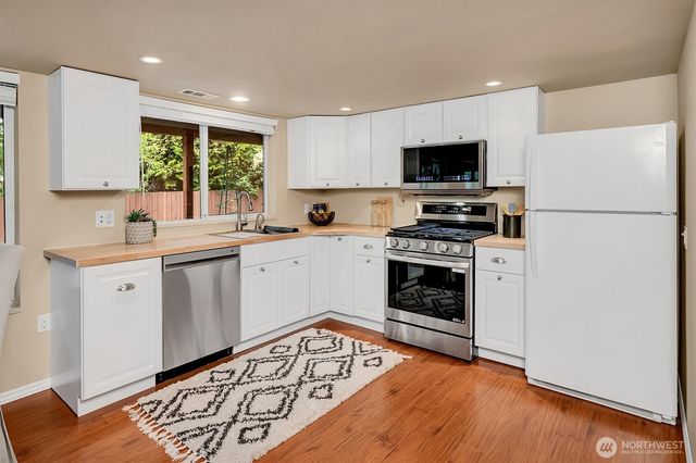 226 174th Street SW, Bothell, WA 98012