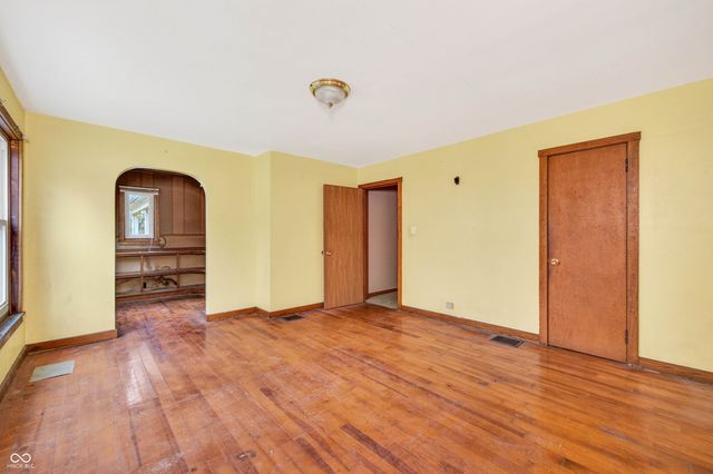 6570 S County Road 850 E, Crothersville, IN 47229