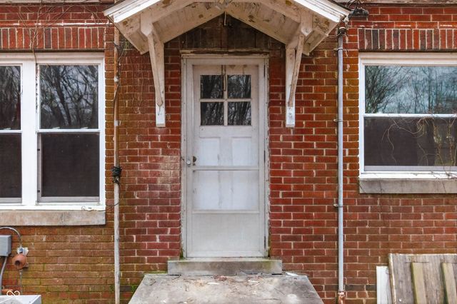 6570 S County Road 850 E, Crothersville, IN 47229