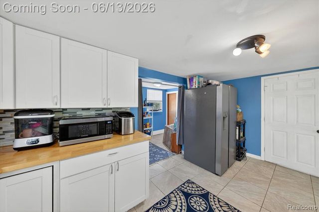 47 Avery Street, Mount Clemens, MI 48043