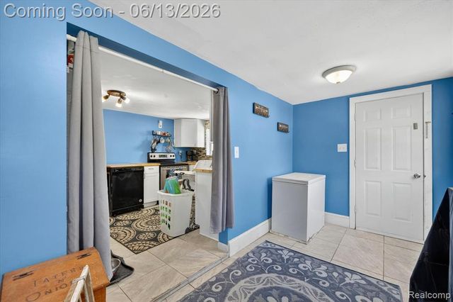 47 Avery Street, Mount Clemens, MI 48043