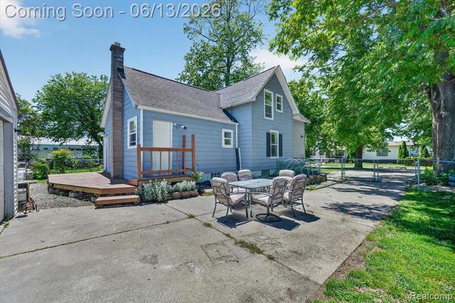 47 Avery Street, Mount Clemens, MI 48043