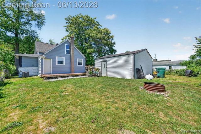 47 Avery Street, Mount Clemens, MI 48043