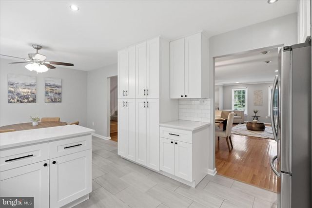 7716 SHOOTINGSTAR DR, Springfield, VA 22152