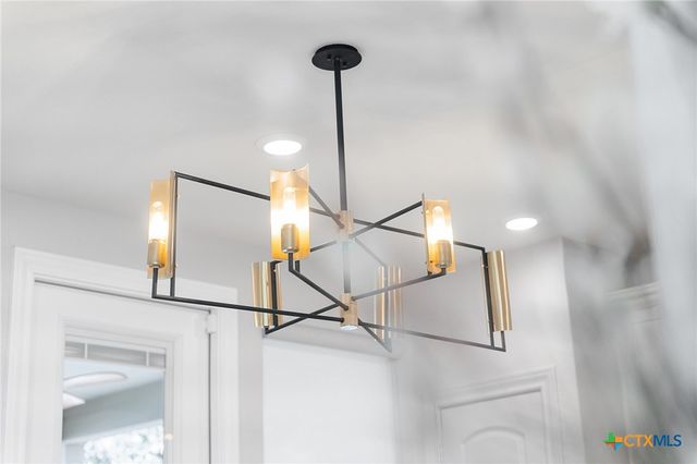 703 Saratoga Lane, Georgetown, TX 78633