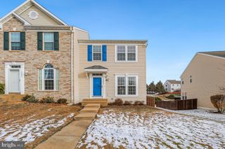 12827 HUNTERBROOK DR, Woodbridge, VA 22192