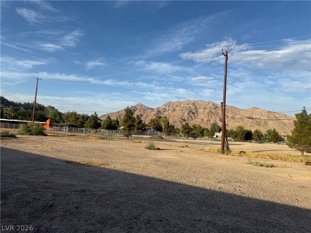51 Madge Lane, Las Vegas, NV 89110