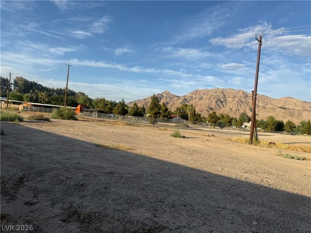51 Madge Lane, Las Vegas, NV 89110