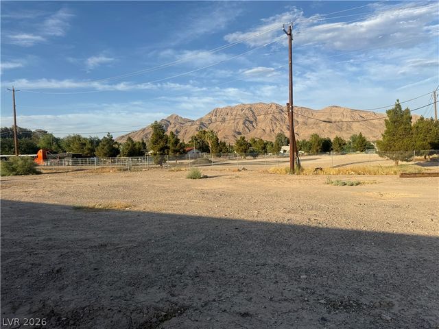 51 Madge Lane, Las Vegas, NV 89110