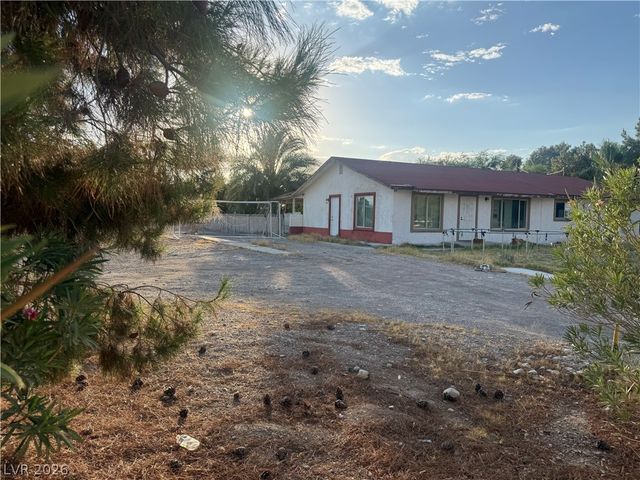 51 Madge Lane, Las Vegas, NV 89110
