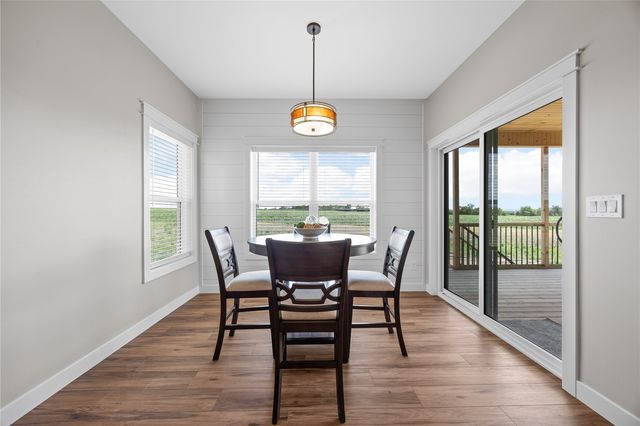 260 Howard Avenue NW, Swisher, IA 52338