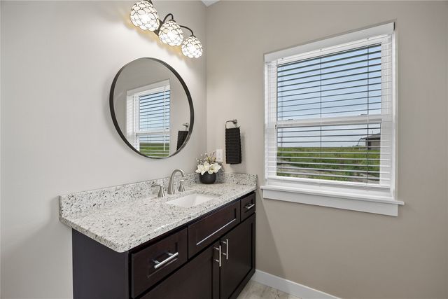 260 Howard Avenue NW, Swisher, IA 52338