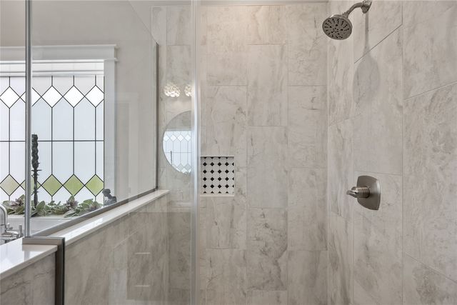 260 Howard Avenue NW, Swisher, IA 52338