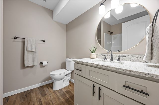 260 Howard Avenue NW, Swisher, IA 52338