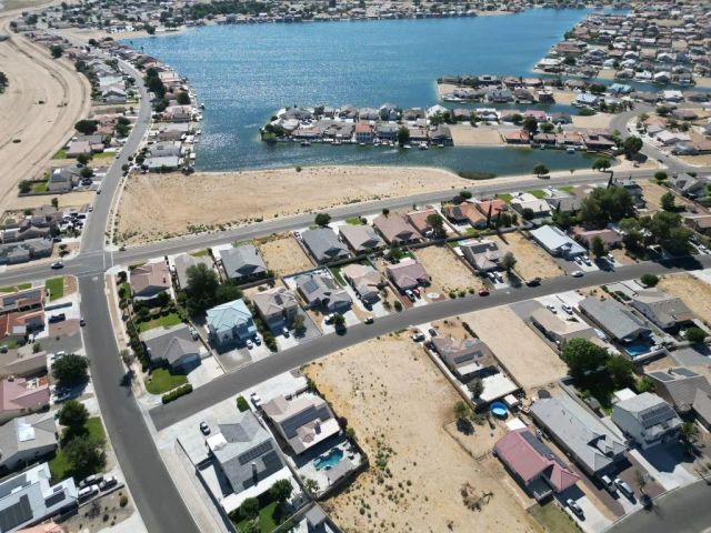 26684 Topsail, Helendale, CA 92342