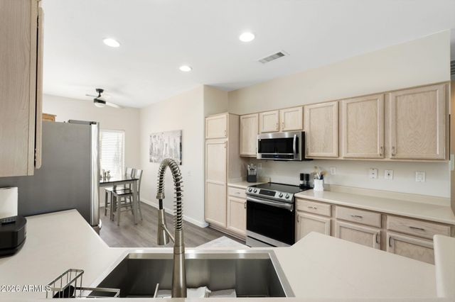 16407 W ROCK SPRINGS Lane W, Surprise, AZ 85374