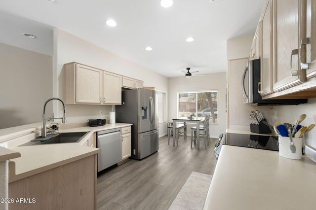 16407 W ROCK SPRINGS Lane W, Surprise, AZ 85374