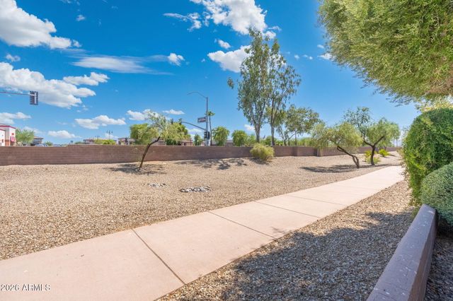 16407 W ROCK SPRINGS Lane W, Surprise, AZ 85374