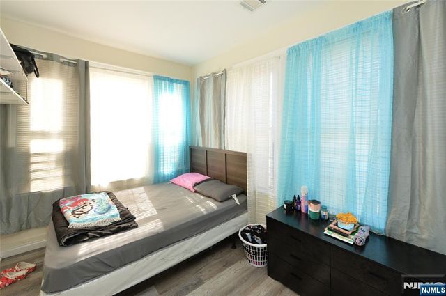 349-351 Osborne Terrace, Newark, NJ 07112