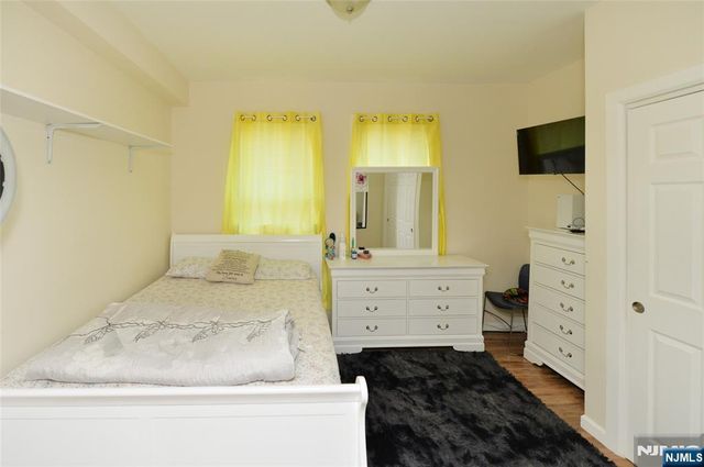 349-351 Osborne Terrace, Newark, NJ 07112