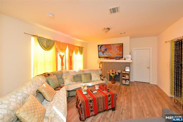 349-351 Osborne Terrace, Newark, NJ 07112