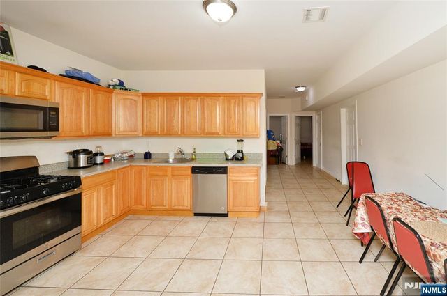 349-351 Osborne Terrace, Newark, NJ 07112