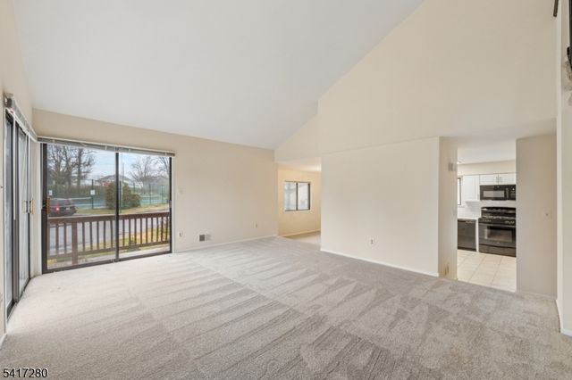 250 Ridgedale Ave 1, Florham Park Boro, NJ 07932