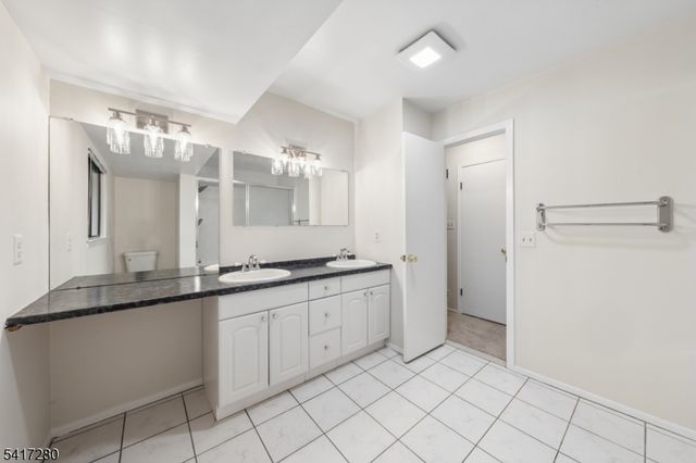 250 Ridgedale Ave 1, Florham Park Boro, NJ 07932