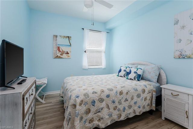 3952 Forest Glen BLVD 101, Naples, FL 34114