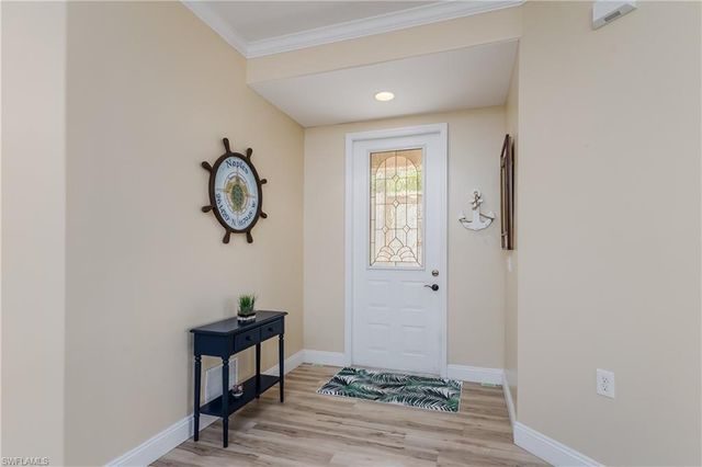 3952 Forest Glen BLVD 101, Naples, FL 34114
