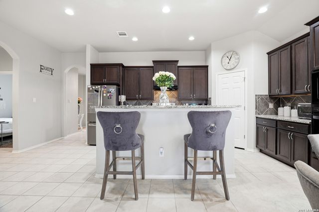 7231 Lunar Eclipse, Converse, TX 78109