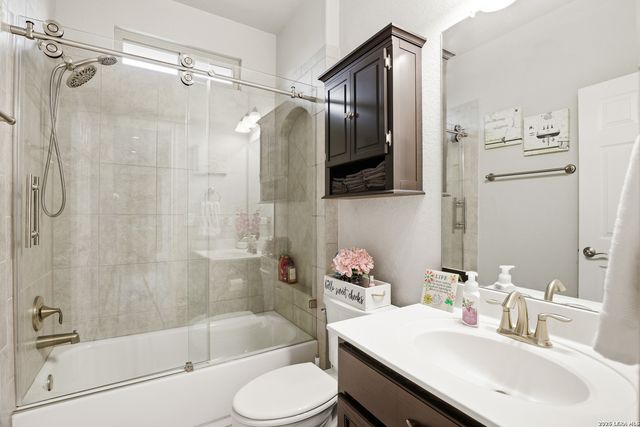 7231 Lunar Eclipse, Converse, TX 78109