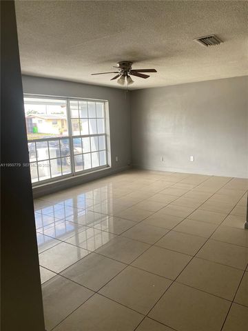 8301 NW 25th Ct, Sunrise, FL 33322