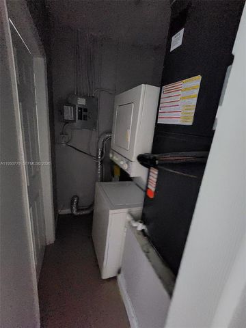 8301 NW 25th Ct, Sunrise, FL 33322