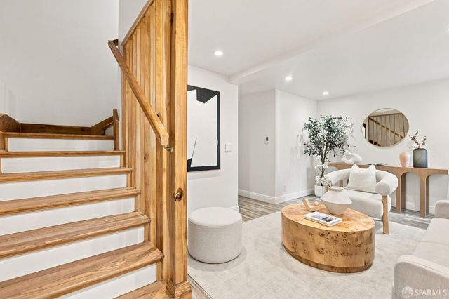 703 Dartmouth Street, San Francisco, CA 94134