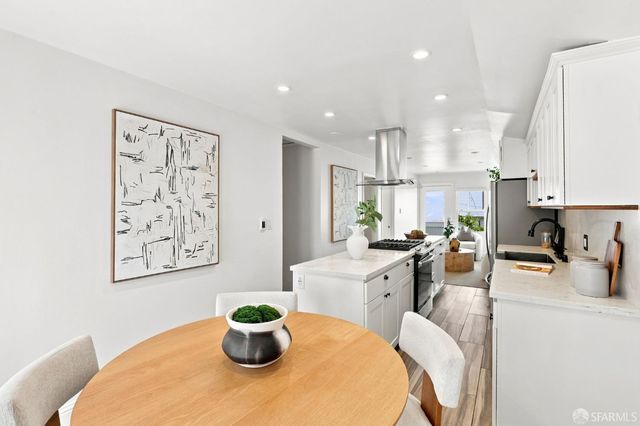 703 Dartmouth Street, San Francisco, CA 94134