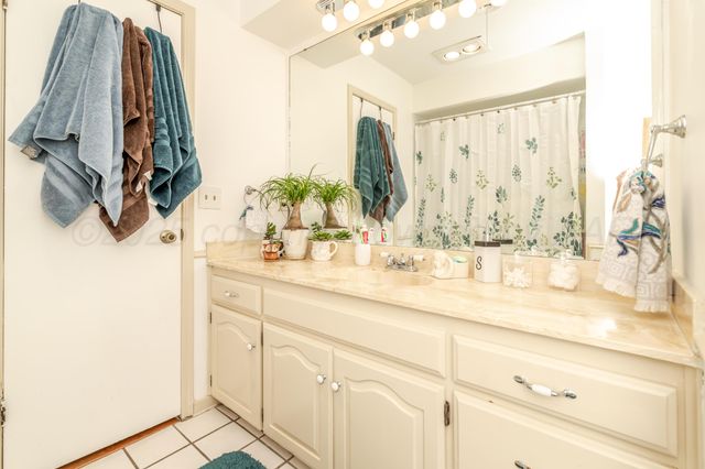 7909 GERALD Drive, Amarillo, TX 79121