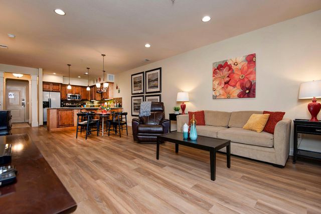 201 Prairie Dunes Drive 1105, Branson, MO 65616