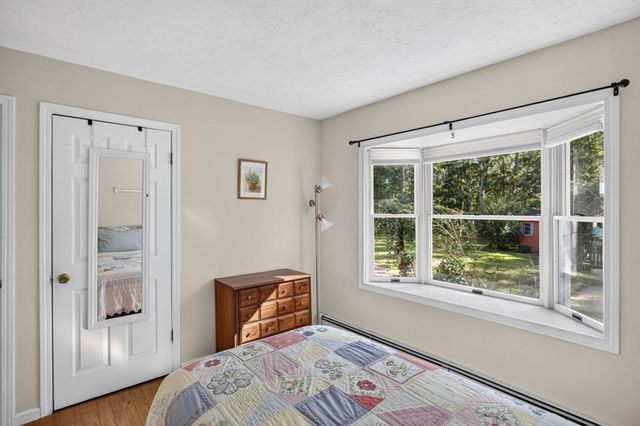 16 Holly Ridge Drive, Sandwich, MA 02563
