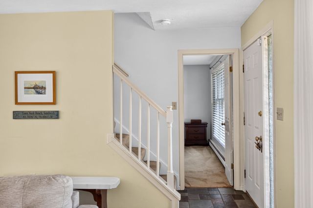 16 Holly Ridge Drive, Sandwich, MA 02563