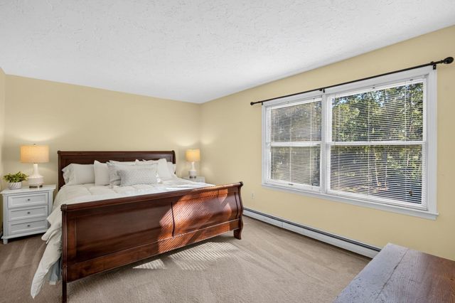 16 Holly Ridge Drive, Sandwich, MA 02563