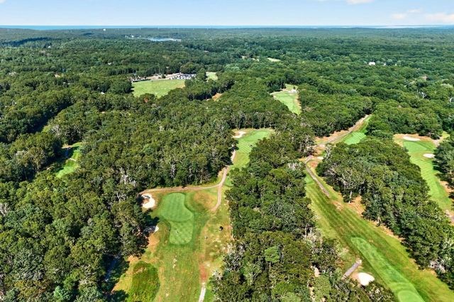 16 Holly Ridge Drive, Sandwich, MA 02563