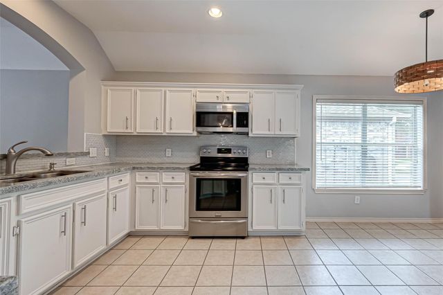 7306 Autumn Aspen Ln, Richmond, TX 77407