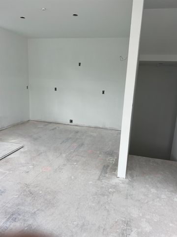 796 Central Avenue Unit B BACK, Dover, NH 03820
