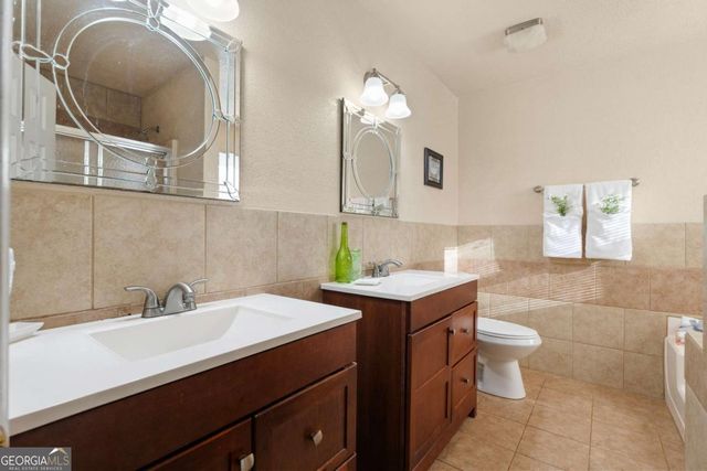 695 Hill Meadow Drive, Dacula, GA 30019