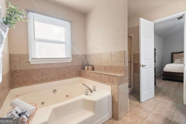 695 Hill Meadow Drive, Dacula, GA 30019