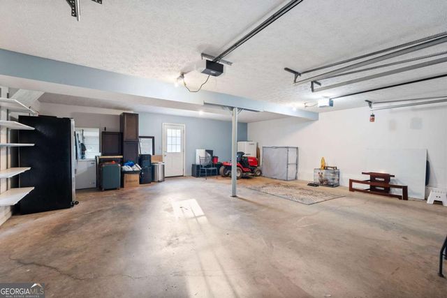 695 Hill Meadow Drive, Dacula, GA 30019