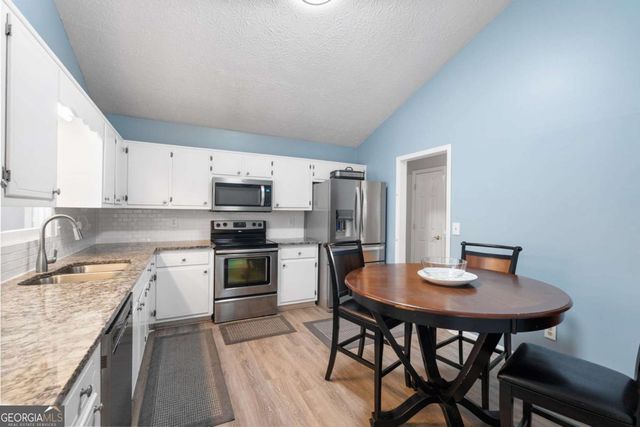 695 Hill Meadow Drive, Dacula, GA 30019