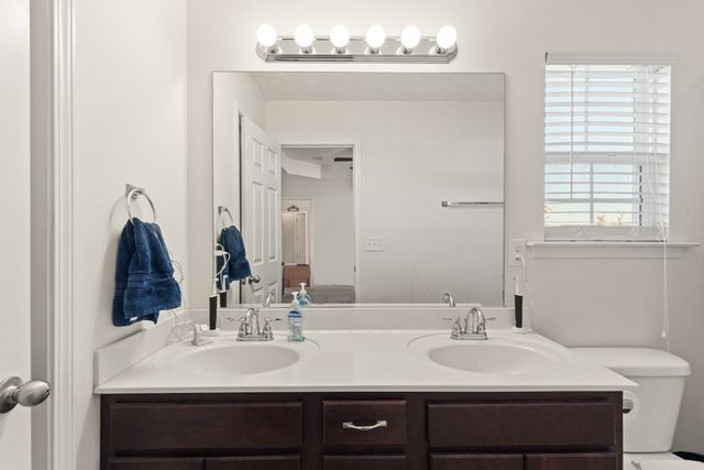 2306 Auldridge Dr, Christiana, TN 37037